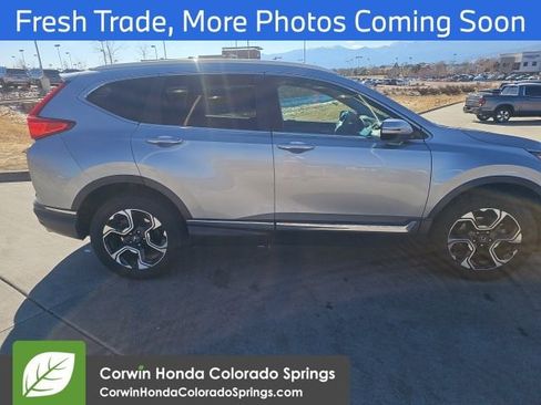 Used 2019 Honda CR-V Touring image 5