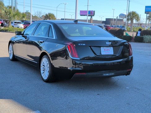 Used 2018 Cadillac CT6 Luxury image 3