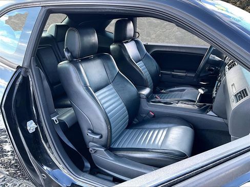 Used 2009 Dodge Challenger R/T image 7