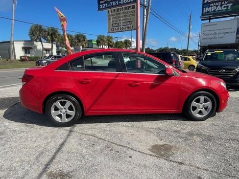 Used 2016 Chevrolet Cruze LT image 5