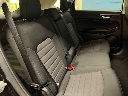 Used 2024 Ford Edge SE AWD/4WD image 14