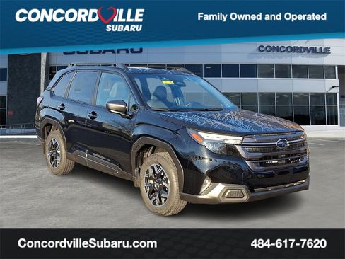 Certified 2025 Subaru Forester Premium image 1