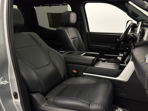 Used 2022 Toyota Tundra Platinum image 37