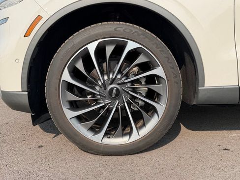 Used 2020 Lincoln Aviator Reserve w/ Equipment Group 202A AWD/4WD image 15