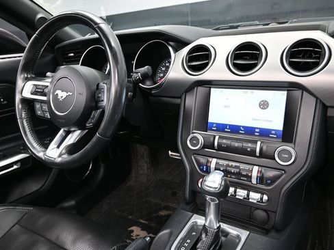 Used 2022 Ford Mustang Premium RWD image 15