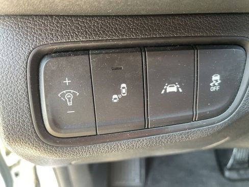 Used 2020 Hyundai Santa Fe SEL image 23