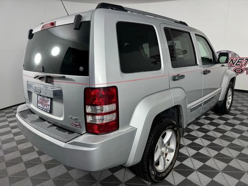 Used 2008 Jeep Liberty Limited w/ Premium Group image 26