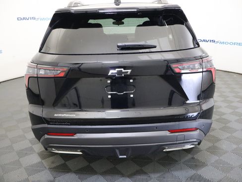 New 2026 Chevrolet Equinox ACTIV AWD/4WD image 8