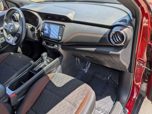 Used 2021 Nissan Kicks SR w/ Interior Electronics Package FWD image 9