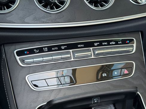 Used 2023 Mercedes-Benz E 450 Cabriolet image 21