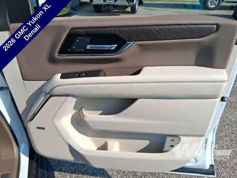 New 2026 GMC Yukon XL Denali w/ LPO, Floor Liner Package AWD/4WD image 10