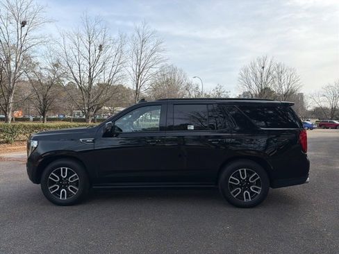 Used 2023 GMC Yukon AT4 w/ AT4 Premium Plus Package image 1