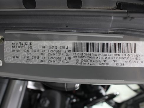 Used 2019 Jeep Wrangler Rubicon w/ Steel Bumper Group AWD/4WD image 38