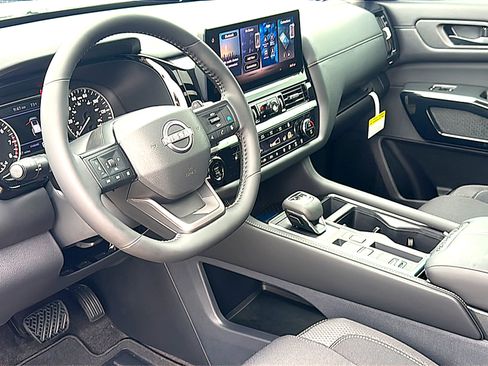 New 2026 Nissan Pathfinder SV FWD image 9