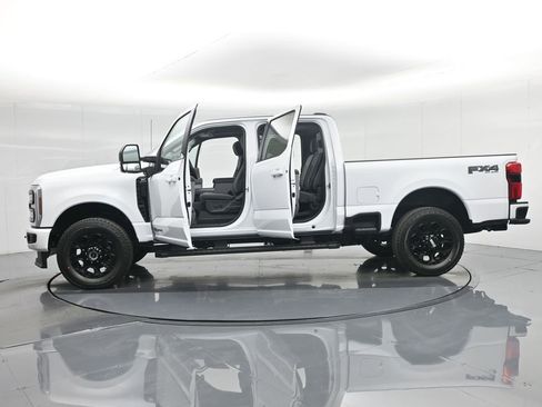 New 2026 Ford F250 XLT w/ XLT Premium Package AWD/4WD image 38