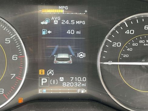 Used 2023 Subaru Crosstrek 2.5i Sport AWD/4WD image 13