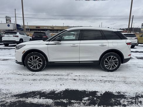 Used 2022 Lincoln Corsair AWD w/ Equipment Group 101A image 7