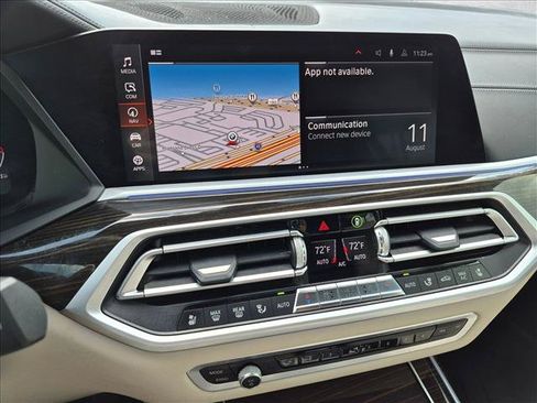 Used 2021 BMW X7 xDrive40i w/ M Sport Package AWD/4WD image 12