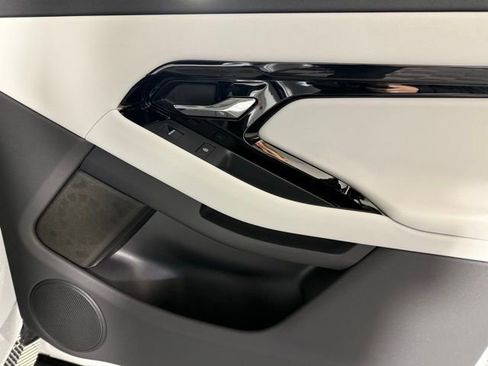Certified 2026 Land Rover Range Rover Evoque S image 28
