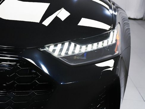 Used 2023 Audi RS 7 Sportback w/ Black Optic Package image 96