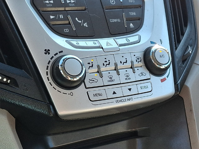 Used 2014 Chevrolet Equinox LS AWD/4WD image 16