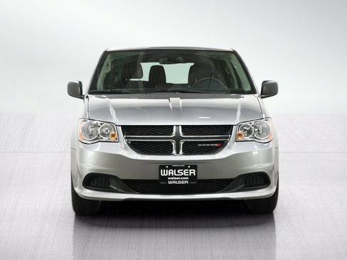 Used 2019 Dodge Grand Caravan SE FWD image 8