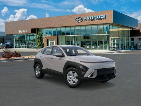 Used 2026 Hyundai Kona SE image 39