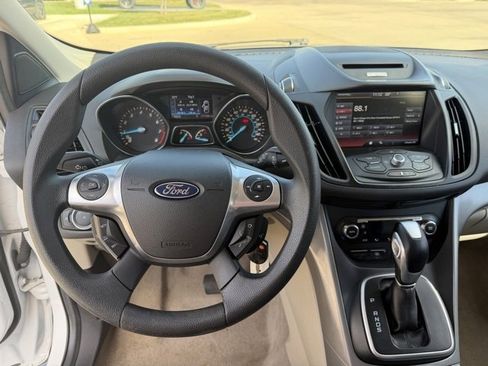 Used 2013 Ford Escape SE image 12