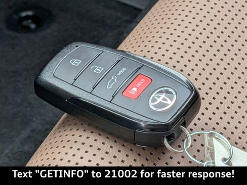 Used 2025 Toyota 4Runner Limited image 36