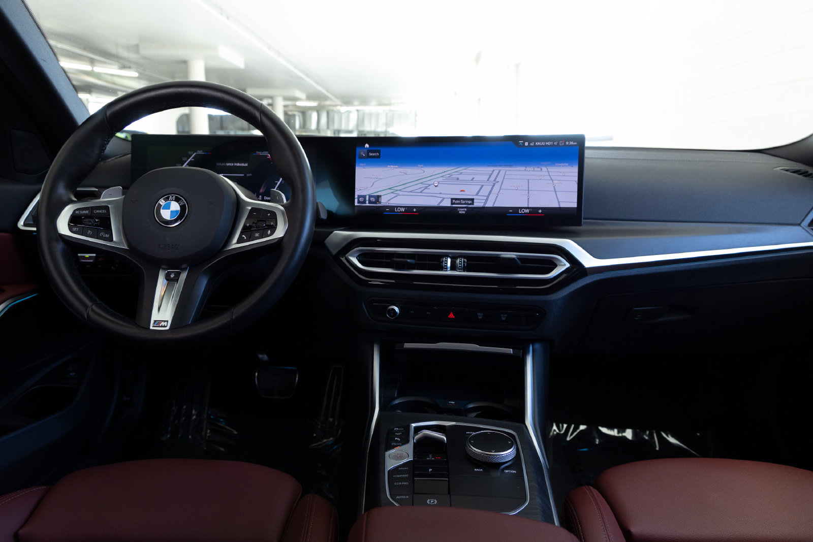 Certified 2024 BMW 330i Sedan w/ M Sport Package RWD image 11