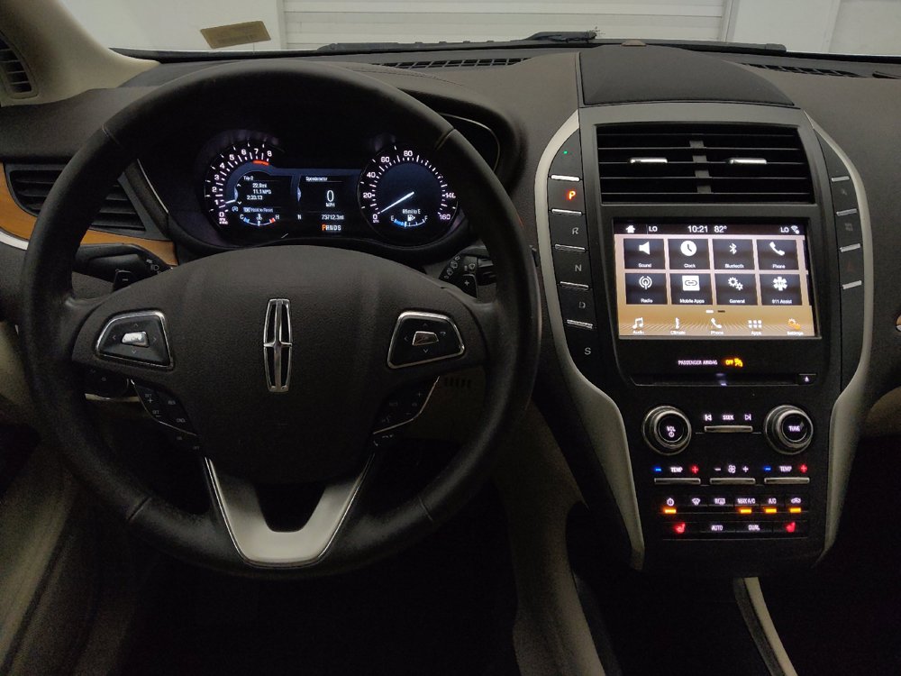 Used 2017 Lincoln MKC Select FWD image 22