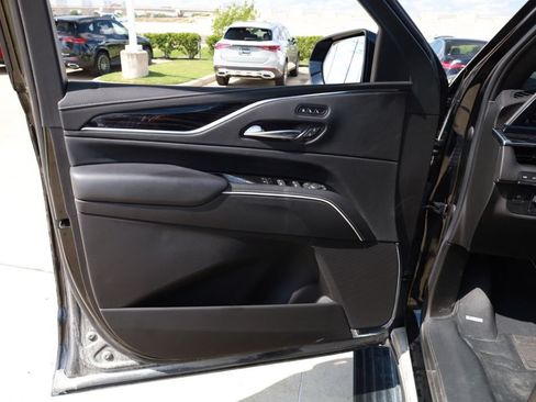 Used 2022 Cadillac Escalade ESV Sport w/ Touring Package RWD image 21