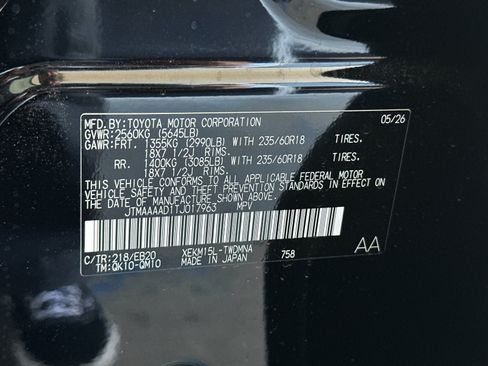 New 2026 Toyota C-HR AWD/4WD image 28