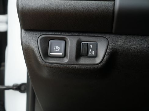 Used 2022 GMC Acadia SLE w/ Driver Convenience Package AWD/4WD image 26