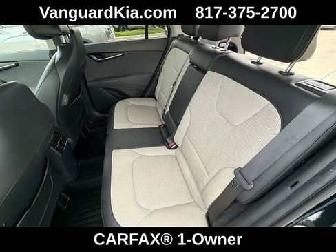 Used 2023 Kia Niro FWD image 28