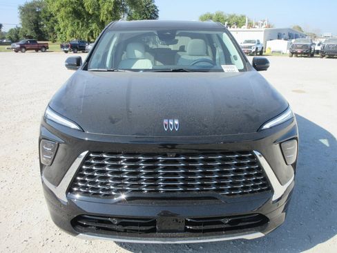 New 2026 Buick Enclave Avenir w/ Super Cruise Package image 11