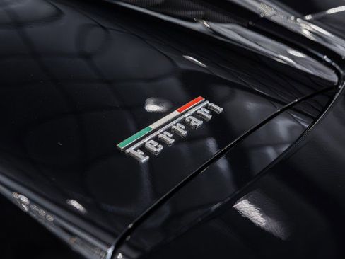 Used 2018 Ferrari 488 Spider RWD image 19