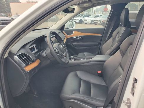 Certified 2024 Volvo XC90 B6 Plus w/ Protection Package Premier AWD/4WD image 15