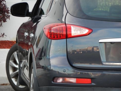 Used 2010 INFINITI EX35 Journey image 1