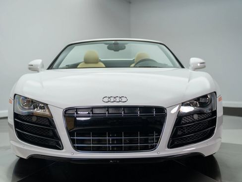 Used 2011 Audi R8 V10 image 20