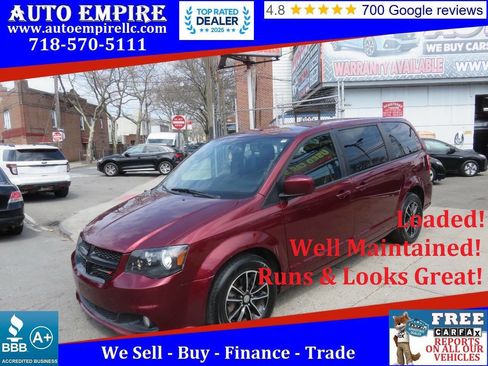 Used 2018 Dodge Grand Caravan SXT w/ Blacktop Package image 1