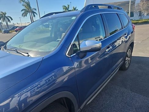 Used 2021 Subaru Ascent Touring image 2
