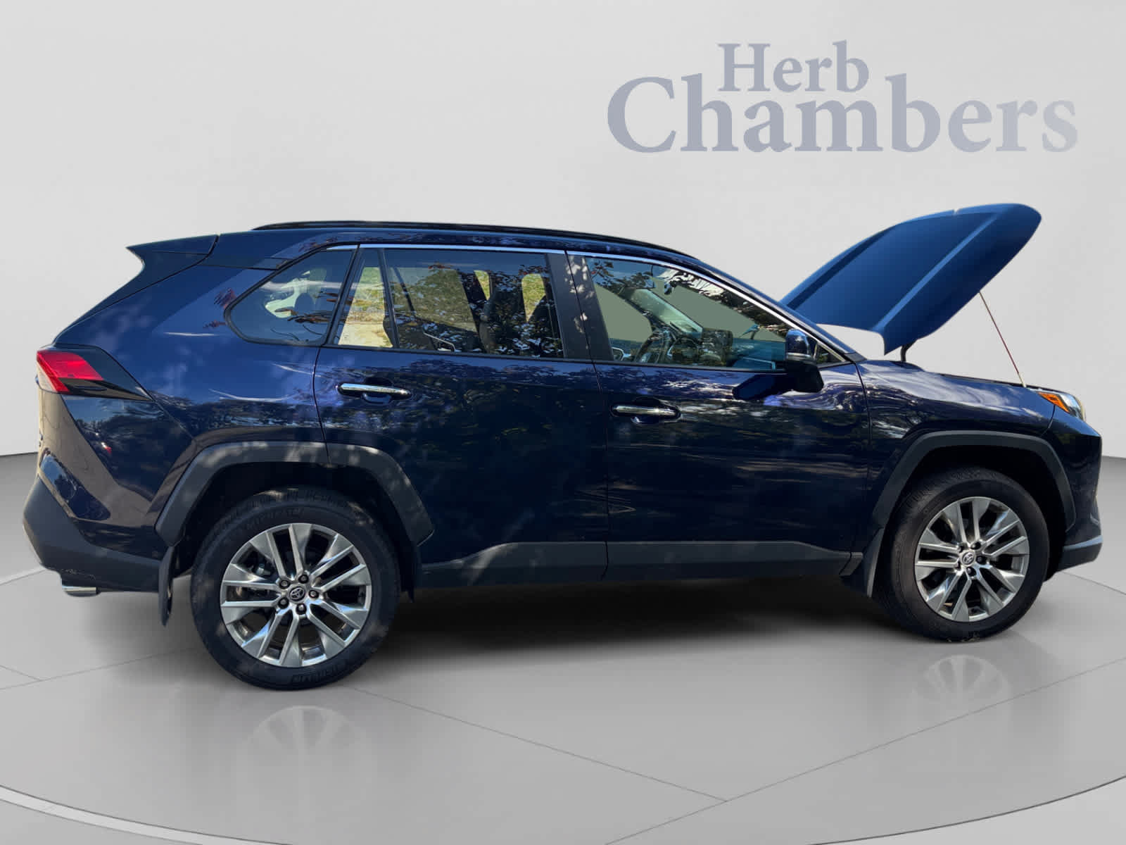 Used 2025 Toyota RAV4 Limited w/ Advanced Technology Package AWD/4WD image 10