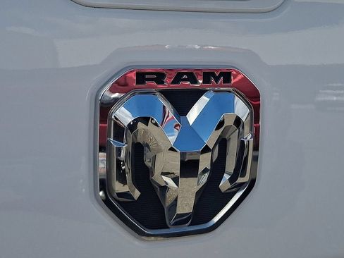 Used 2022 RAM 3500 Big Horn AWD/4WD image 30