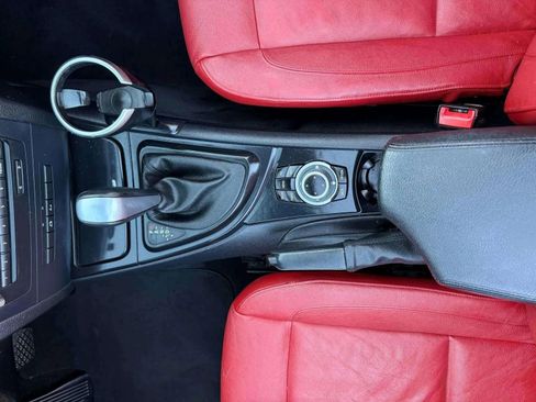 Used 2013 BMW 128i Convertible image 23