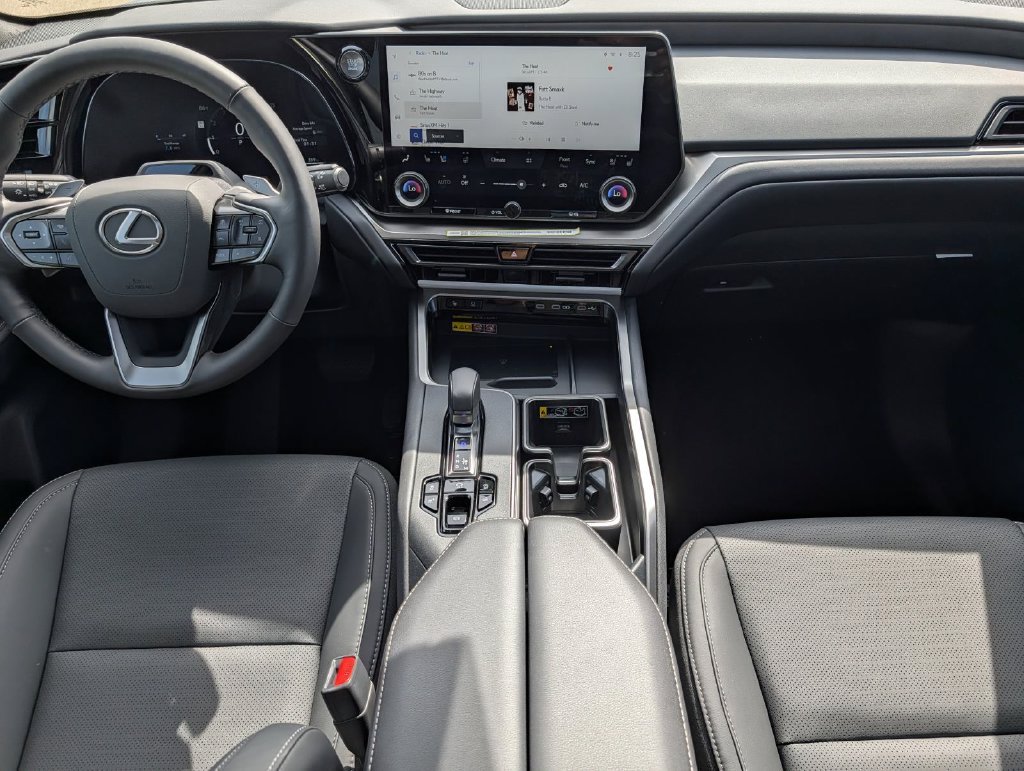 Used 2026 Lexus TX 350 AWD w/ Technology Package image 15