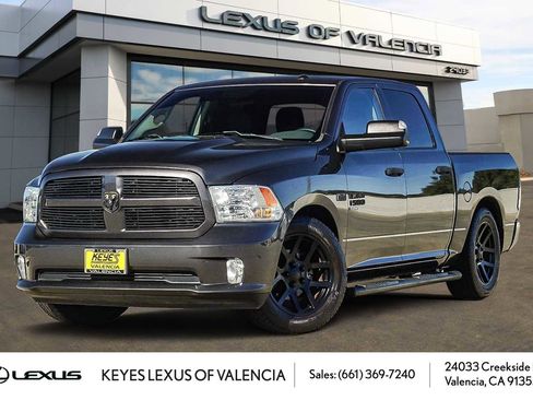 Used 2019 RAM 1500 Express image 1