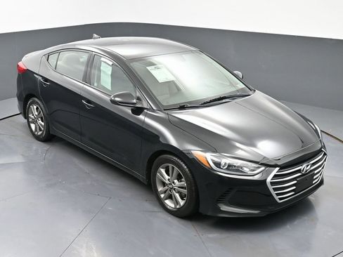 Used 2018 Hyundai Elantra SEL image 38