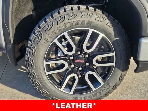 New 2026 GMC Sierra 1500 AT4 w/ AT4 Premium Package image 4