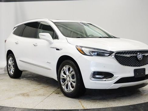 Used 2021 Buick Enclave Avenir w/ Avenir Technology Package image 10
